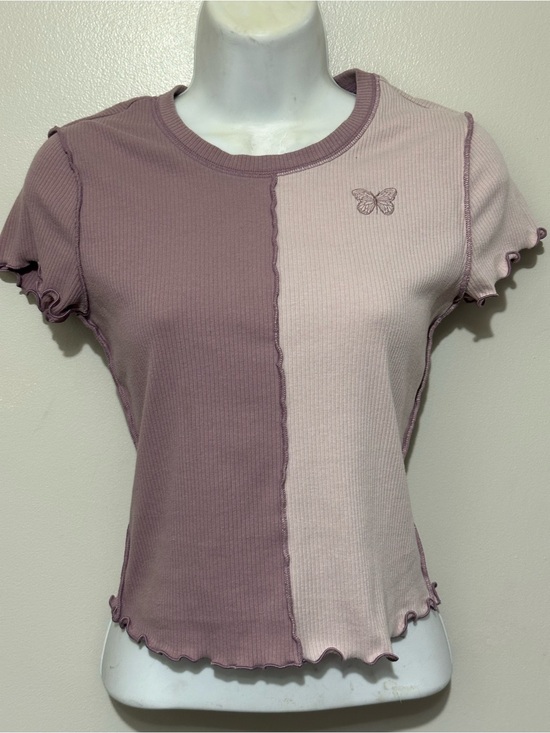 Arizona Jean Company Tops - Arizona Jean Company Two-Tone Mauve & Light Mauve Butterfly Ribbed Crop Tee